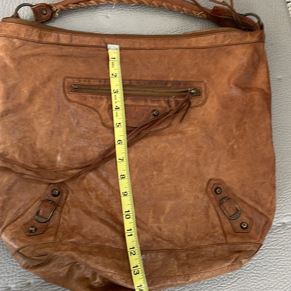 BALENCIAGA The Day Giant Shoulder Hand Bag Leather - Picture 10 of 11